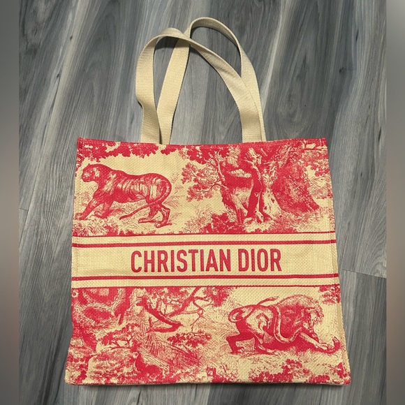 Christian Dior GWP Red Dioriviera Straw Tote Bag - Picture 10 of 10